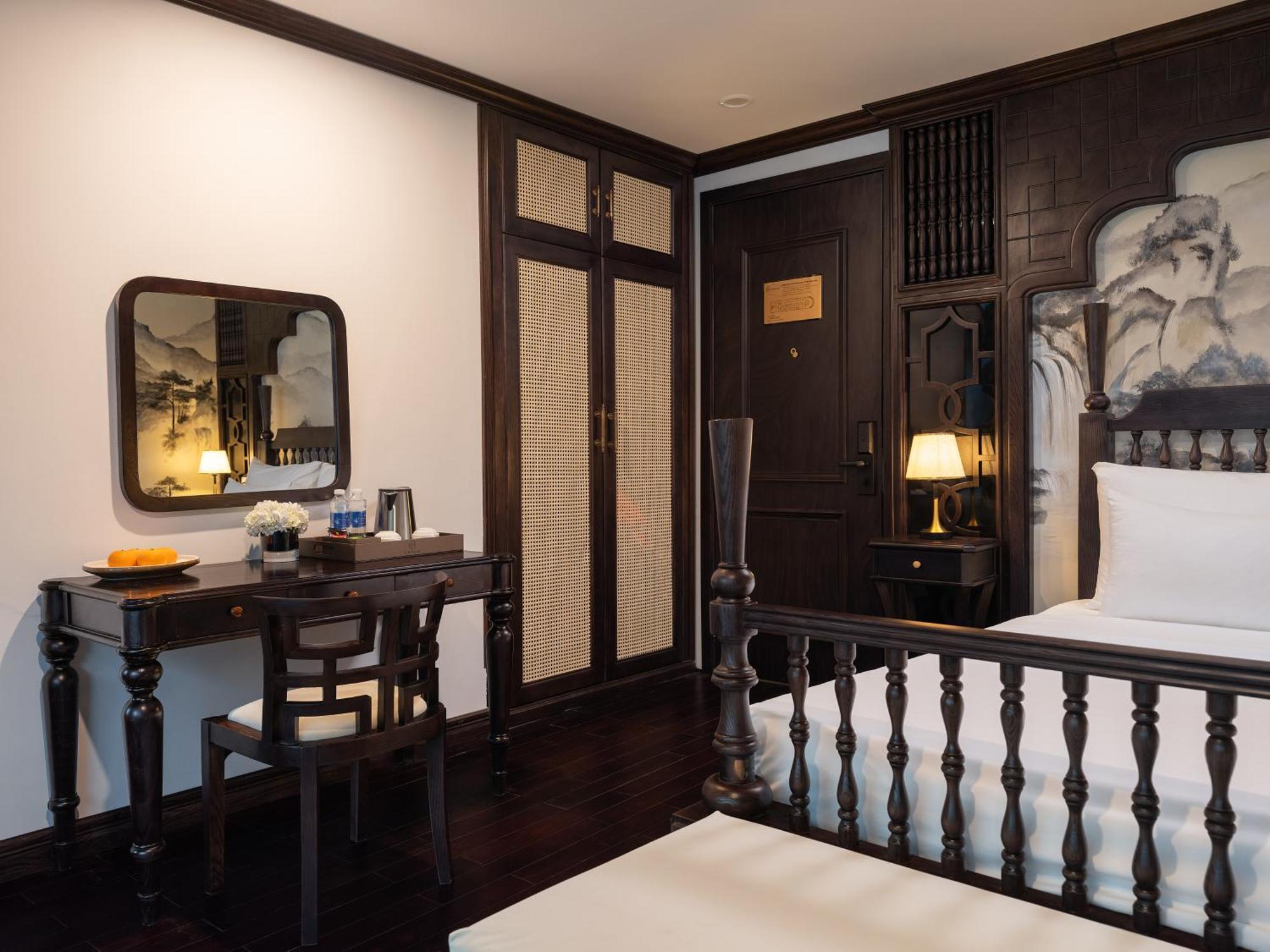 Era Premium Cruises Halong Otel Ha Long Dış mekan fotoğraf