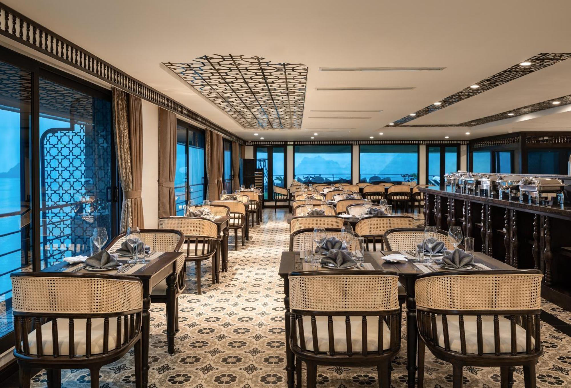 Era Premium Cruises Halong Otel Ha Long Dış mekan fotoğraf