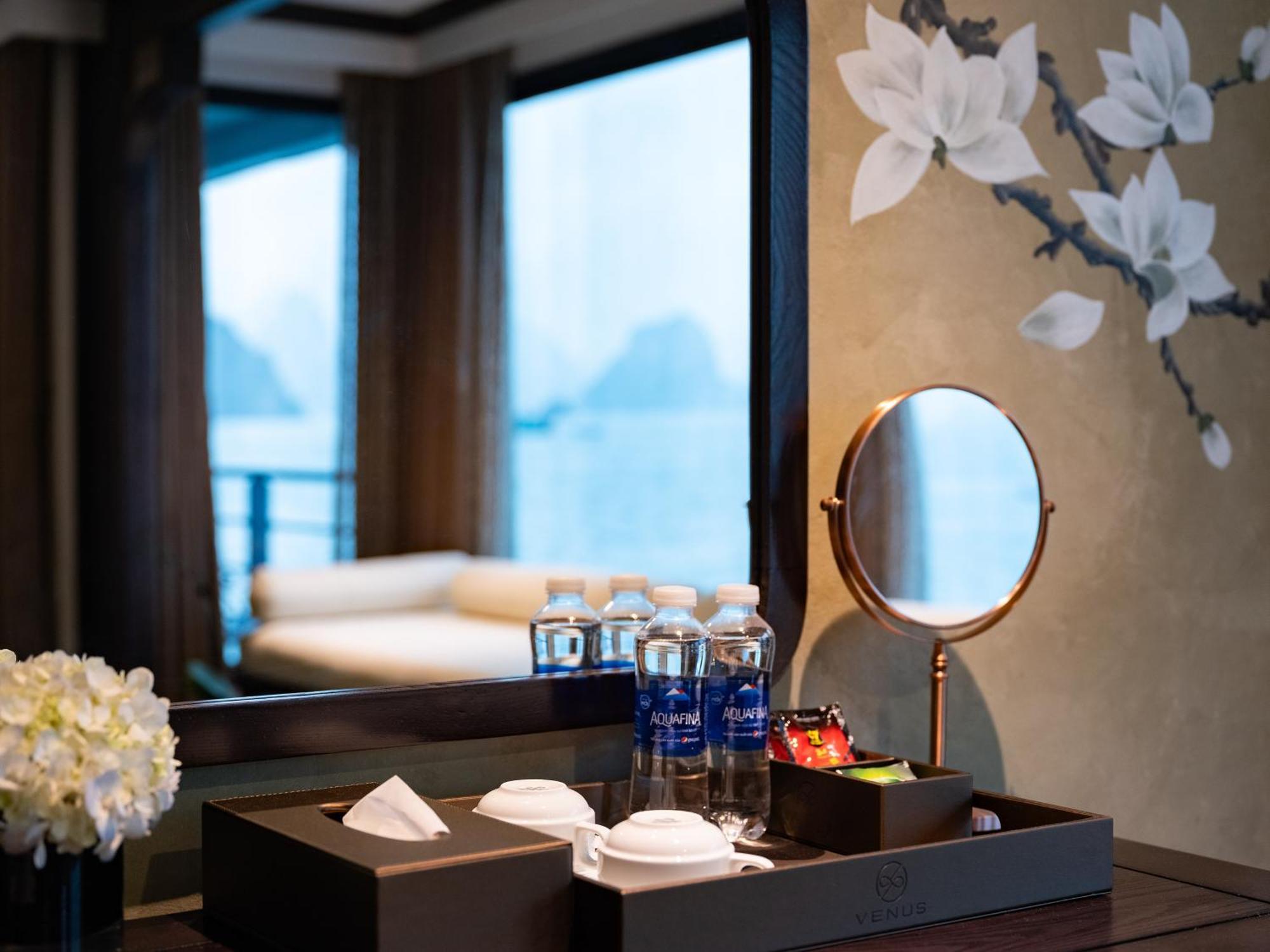 Era Premium Cruises Halong Otel Ha Long Dış mekan fotoğraf