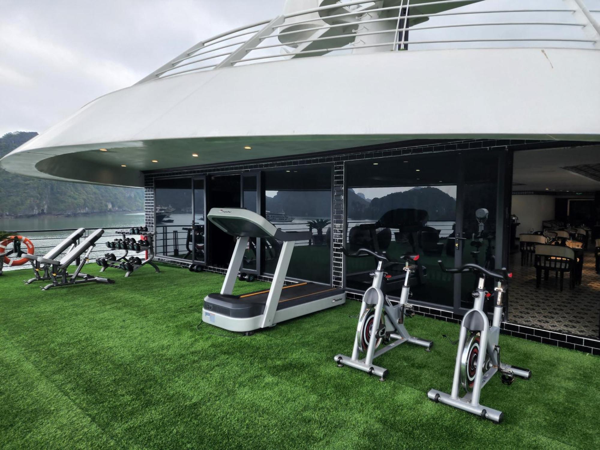 Era Premium Cruises Halong Otel Ha Long Dış mekan fotoğraf